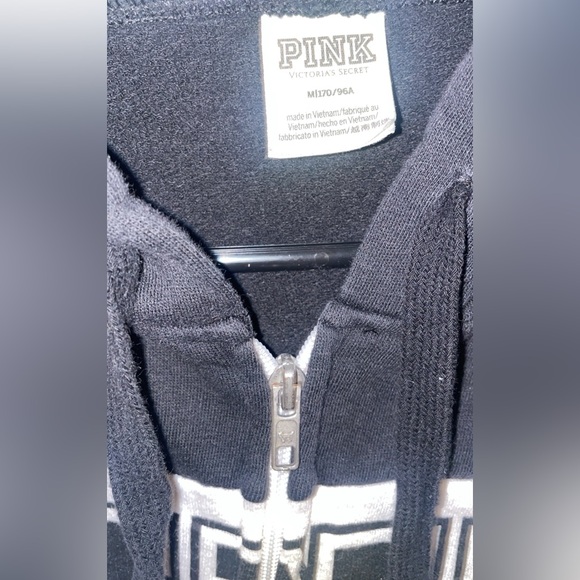 Victoria's Secret Black Zip-Up Jacket - Picture 2 of 3
